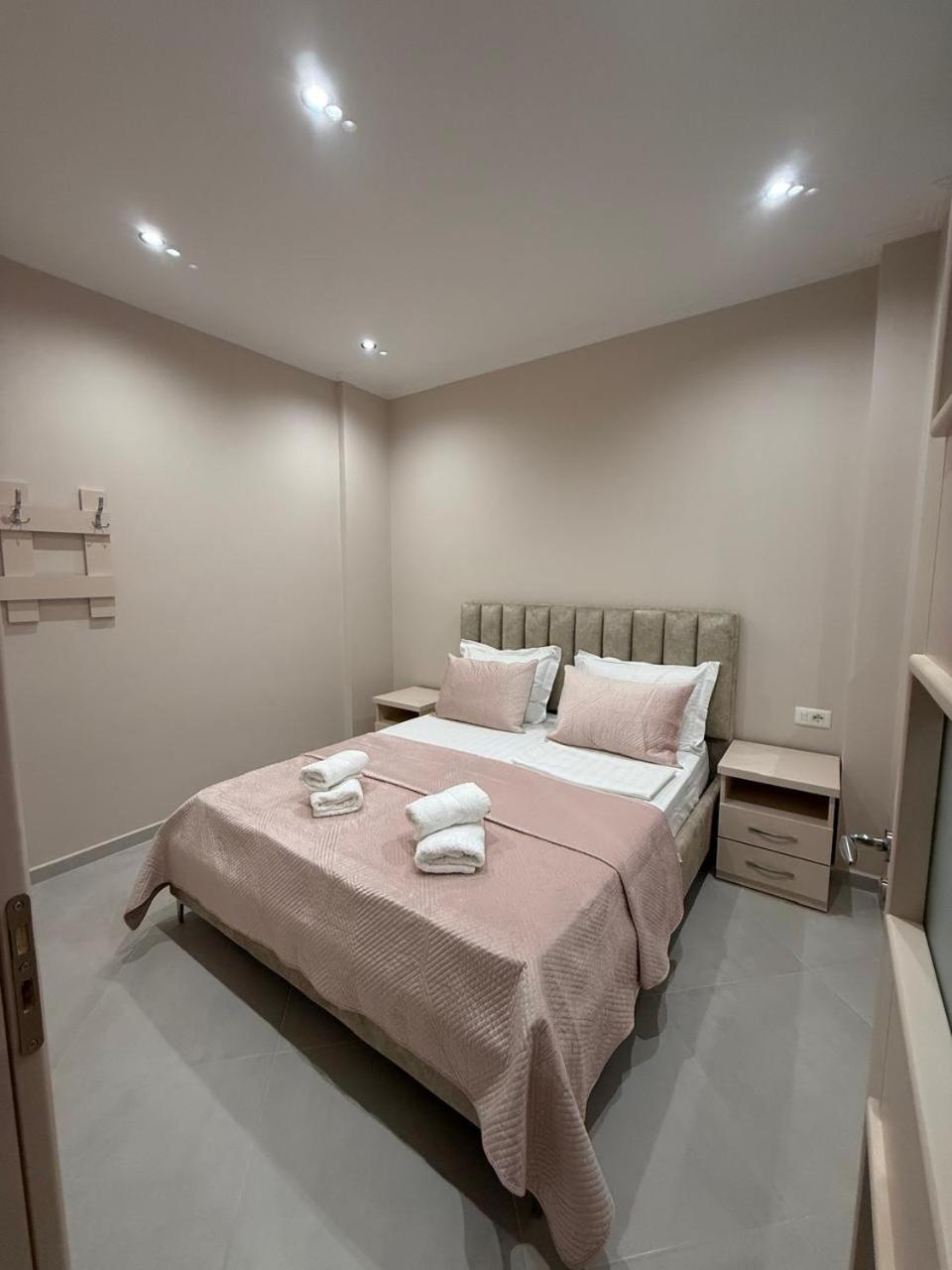 Eleana'S Apartament Sarande Exterior photo