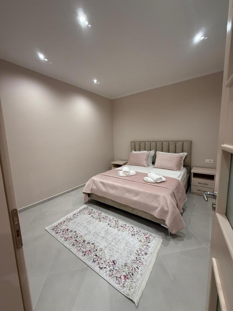 Eleana'S Apartament Sarande Exterior photo